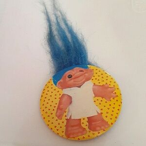 ❤VTG Rare Troll Pin To Cute